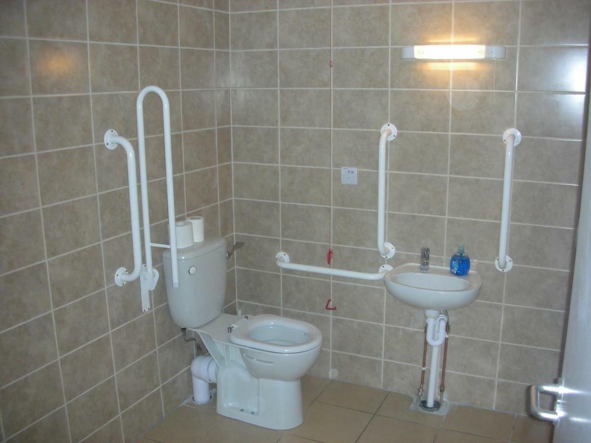 Green Adventure Ecohostel Clonmore 외부 사진